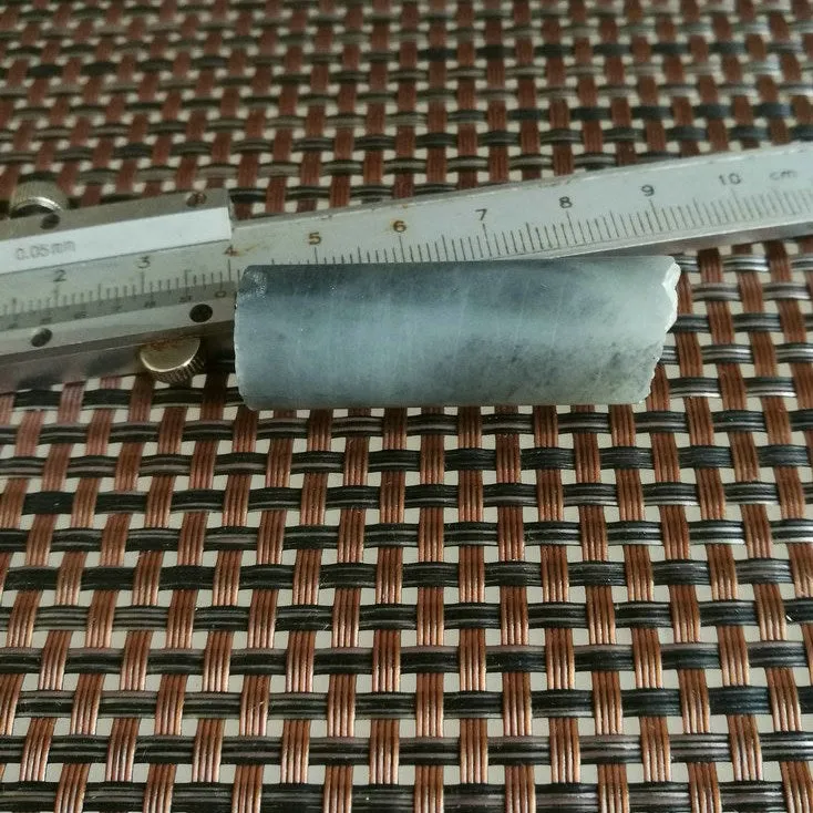 Natural Kunlun Jade Rough Nephrite Raw (23g, 4X1.5cm)