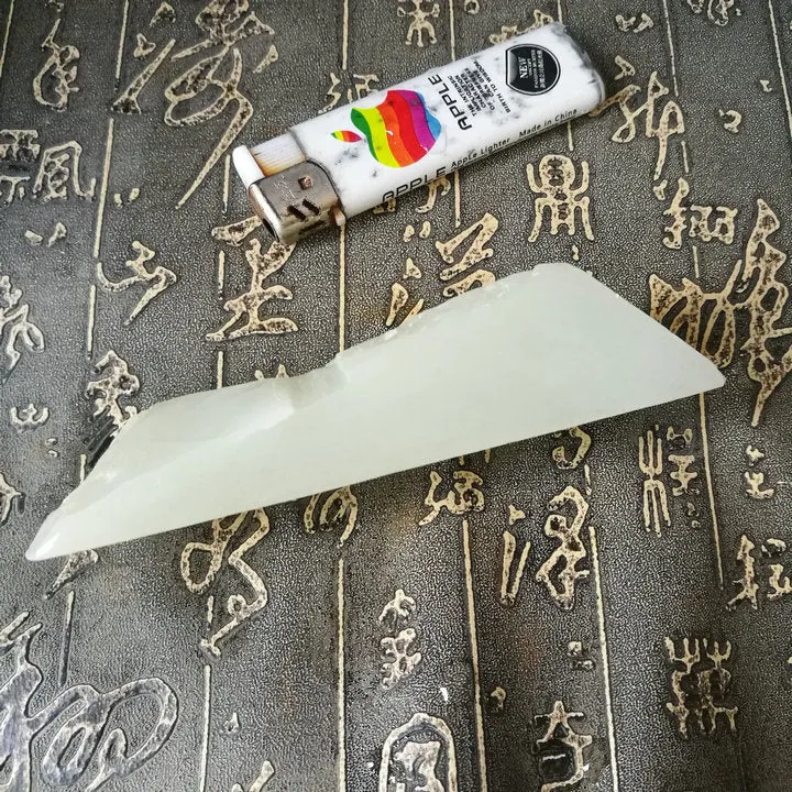 Natural Kunlun Jade Rough Nephrite Raw (240g, 13X3.8X1.5cm)