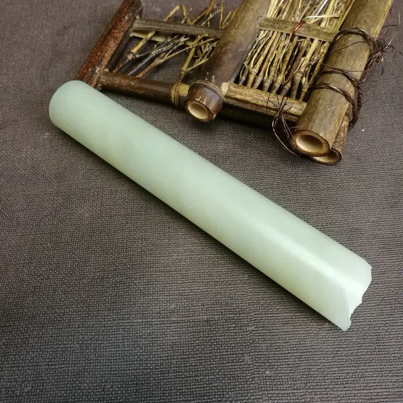 Natural Kunlun Jade Rough Nephrite Raw (240g, 15x2.6cm)
