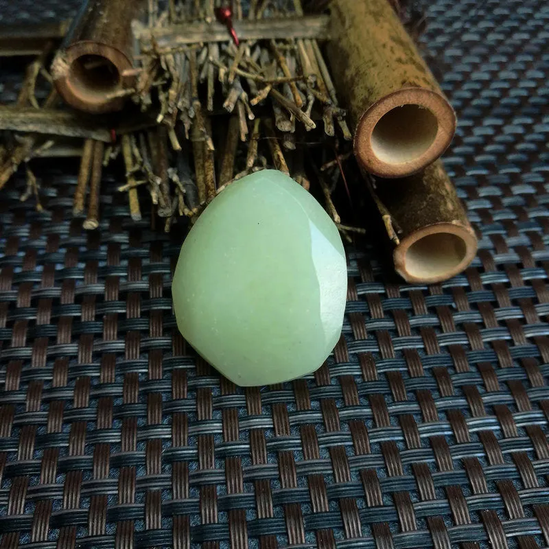 Natural Kunlun Jade Rough Nephrite Raw (24g,3.9X2.9X1.6cm)