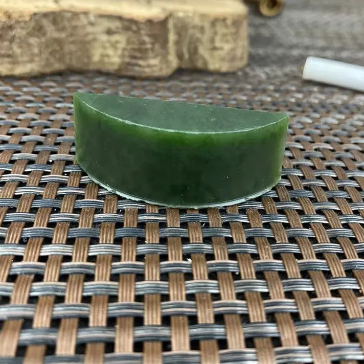 Natural Kunlun Jade Rough Nephrite Raw (24g,4.4X1.7X1.2cm)