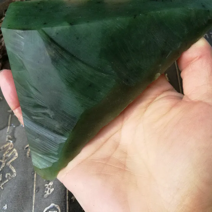 Natural Kunlun Jade Rough Nephrite Raw (253g, 11.5X10X2.7cm)