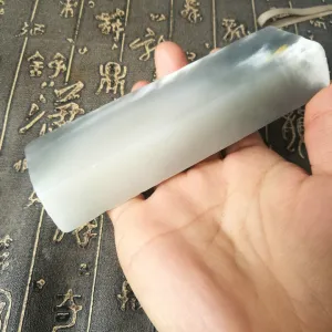 Natural Kunlun Jade Rough Nephrite Raw (286g, 120X35X22mm)