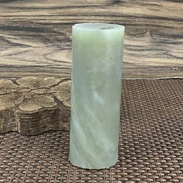 Natural Kunlun Jade Rough Nephrite Raw (303g,10X3.6cm)
