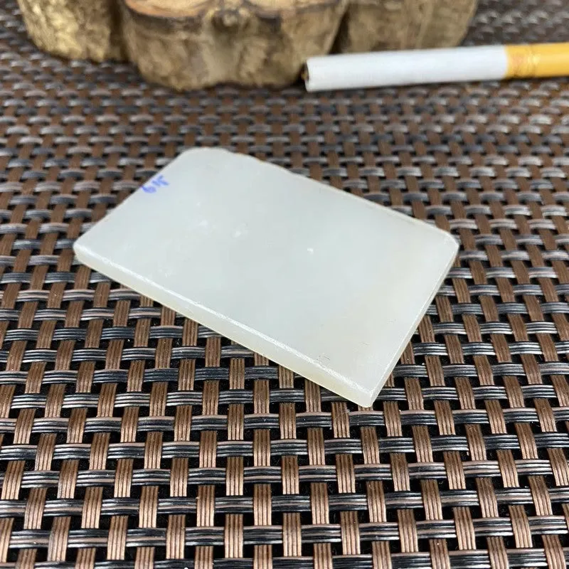 Natural Kunlun Jade Rough Nephrite Raw (32g,5.9X3.8X0.5cm)