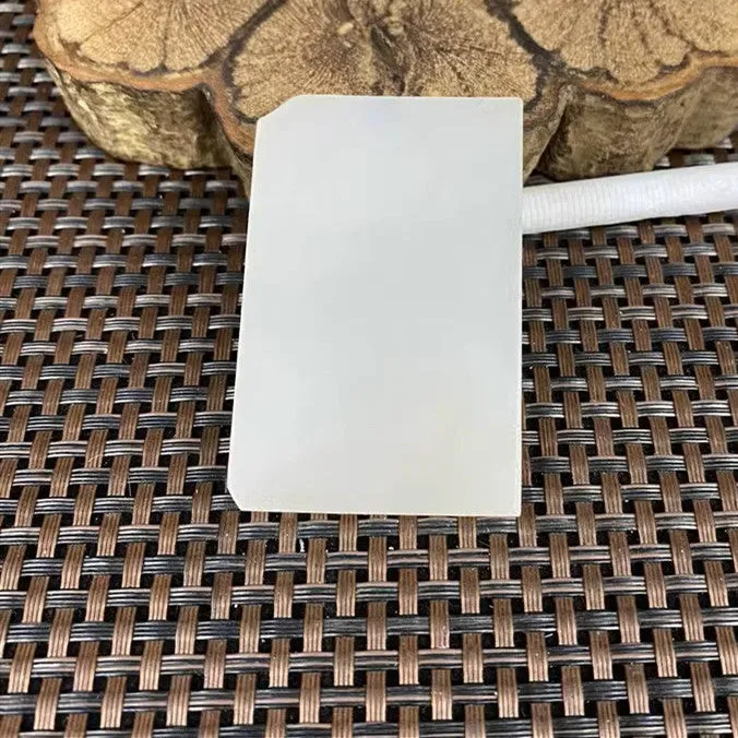 Natural Kunlun Jade Rough Nephrite Raw (32g,5.9X3.8X0.5cm)