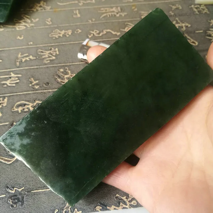 Natural Kunlun Jade Rough Nephrite Raw (366g, 11X5.3X3.2X1.2cm)
