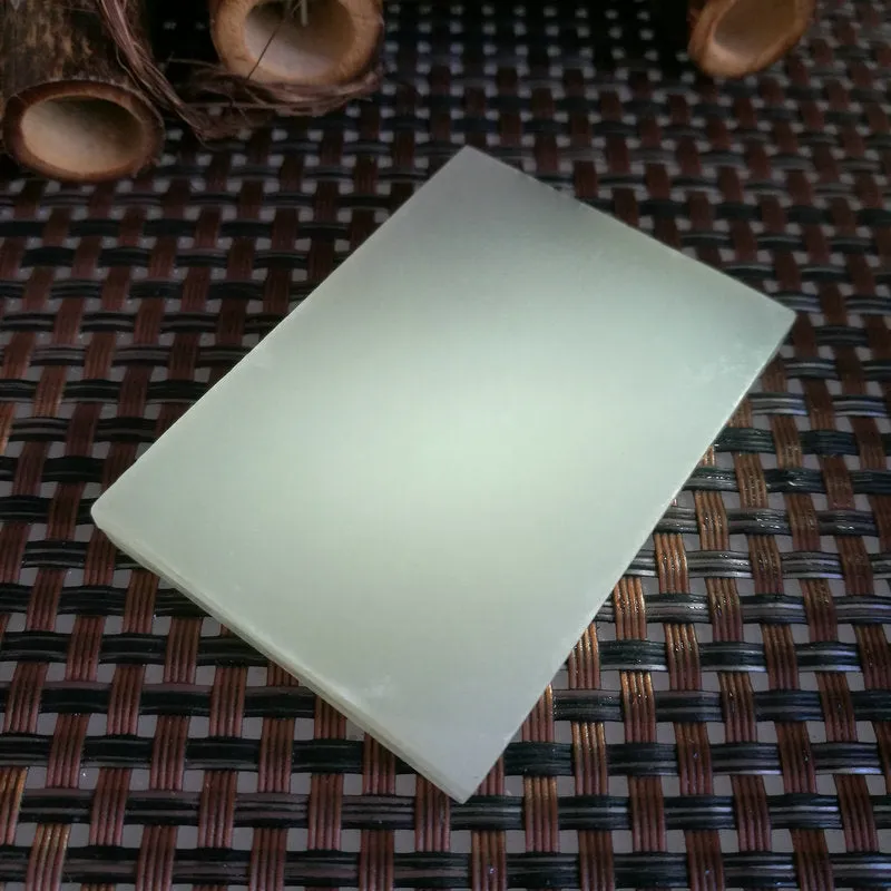 Natural Kunlun Jade Rough Nephrite Raw (40g, 5.3X3.7x0.7cm)