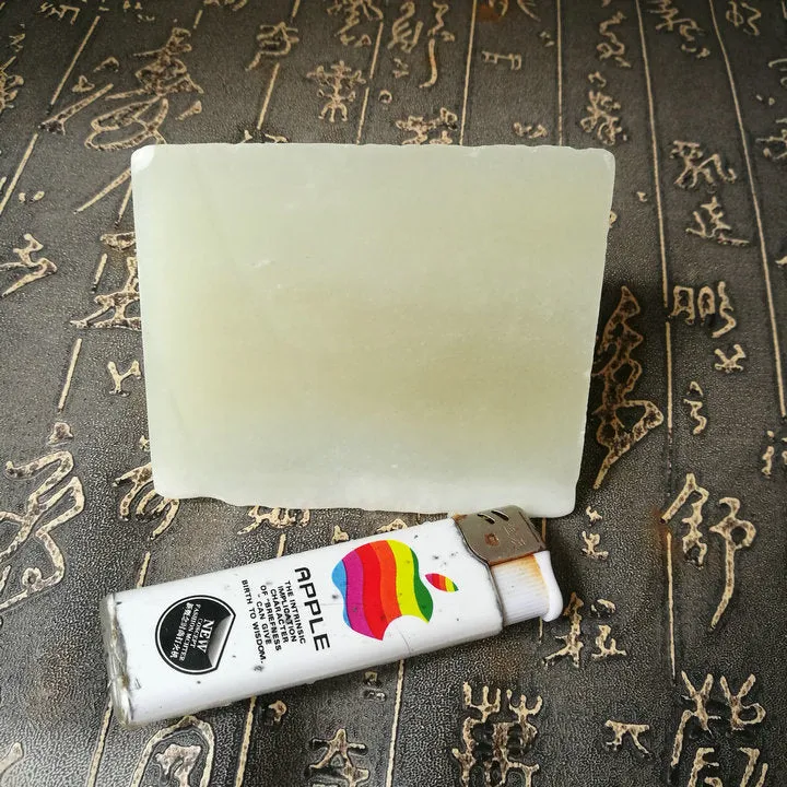 Natural Kunlun Jade Rough Nephrite Raw (415g, 8X6X4cm)