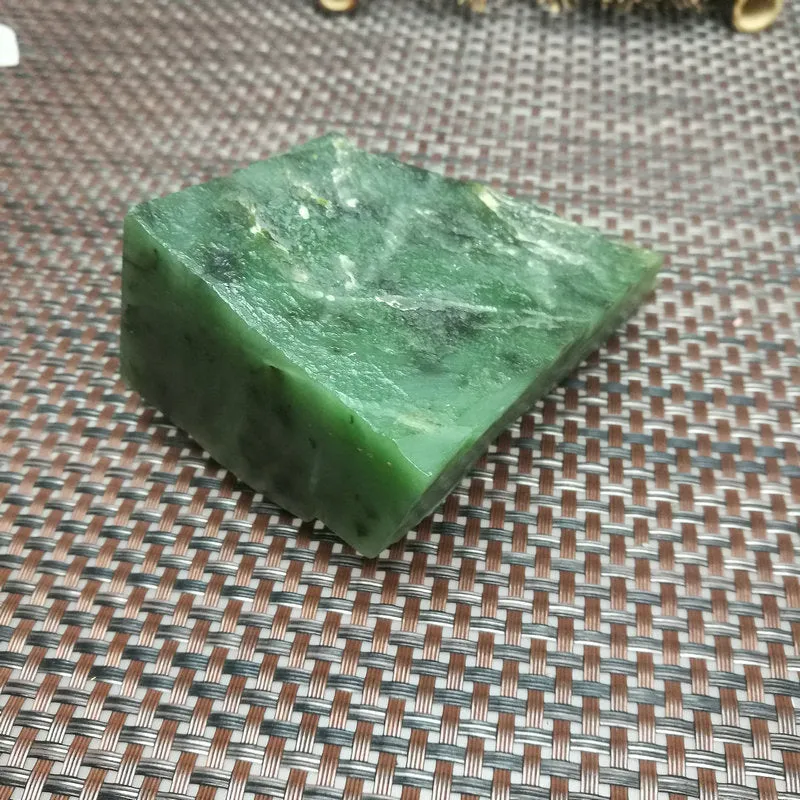 Natural Kunlun Jade Rough Nephrite Raw (438g,6.5X5.8X4cm)