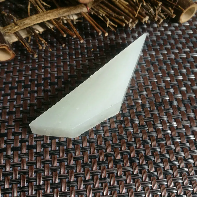 Natural Kunlun Jade Rough Nephrite Raw (52g,8.5X2.3X1.5cm)