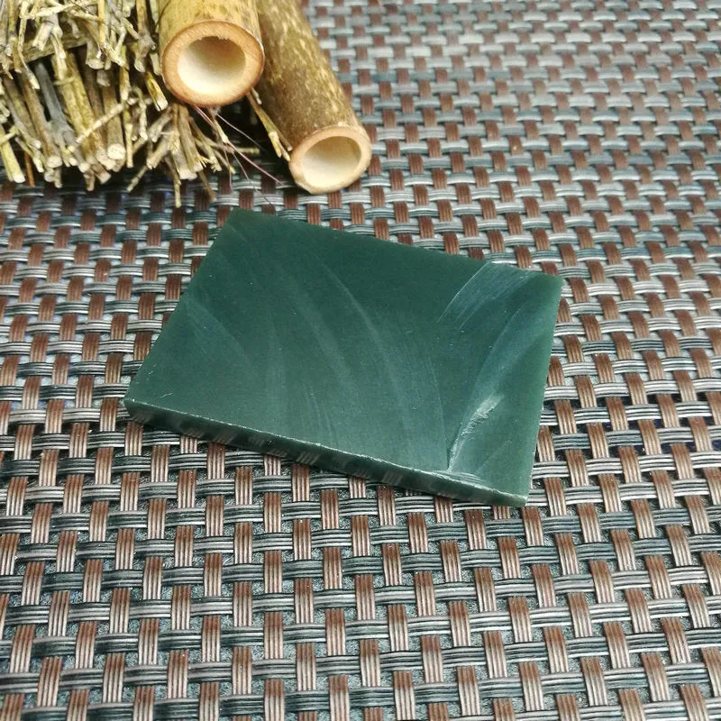 Natural Kunlun Jade Rough Nephrite Raw (5.5X4X0.8cm)