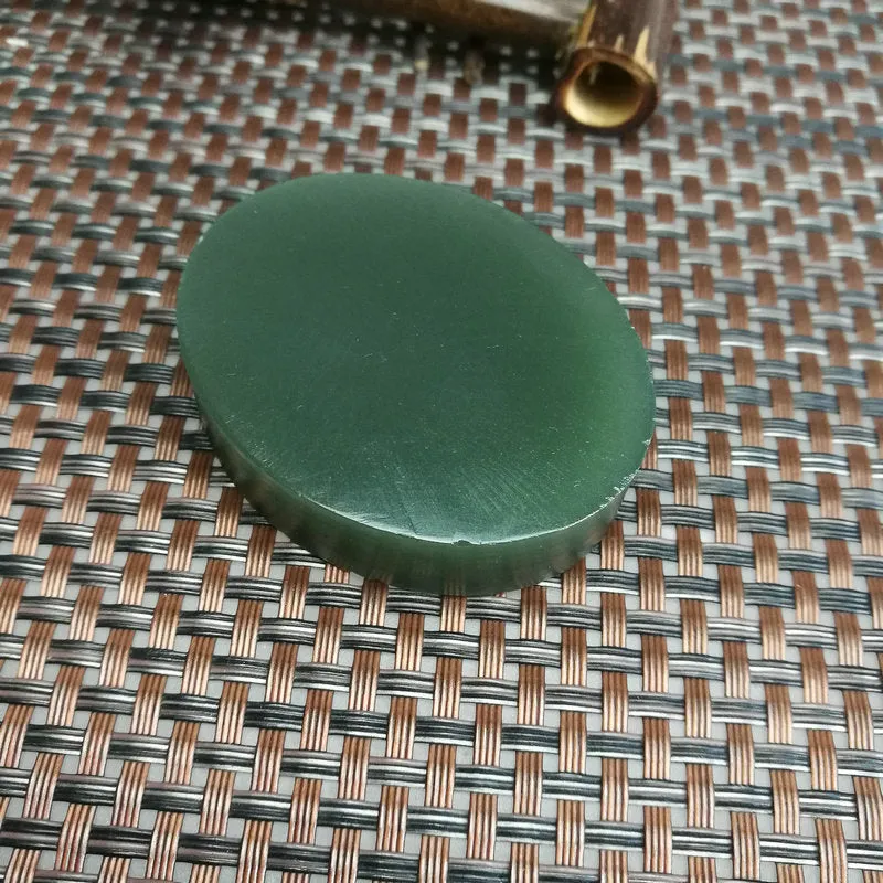 Natural Kunlun Jade Rough Nephrite Raw (66g,5.3X4.2X1.3cm)