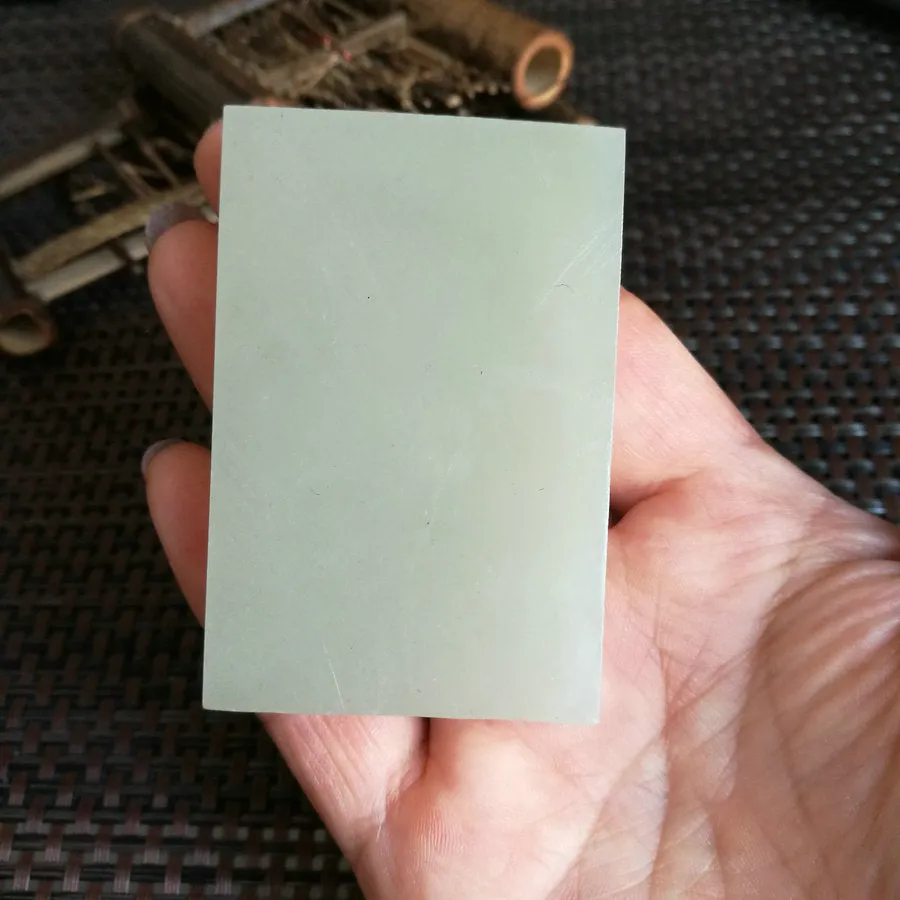 Natural Kunlun Jade Rough Nephrite Raw (78g,6.6X4.4X0.8cm)