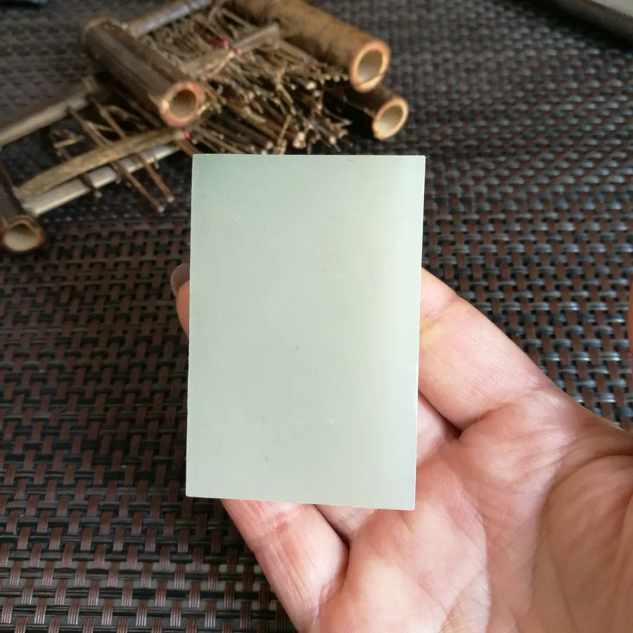 Natural Kunlun Jade Rough Nephrite Raw (78g,6.6X4.4X0.8cm)