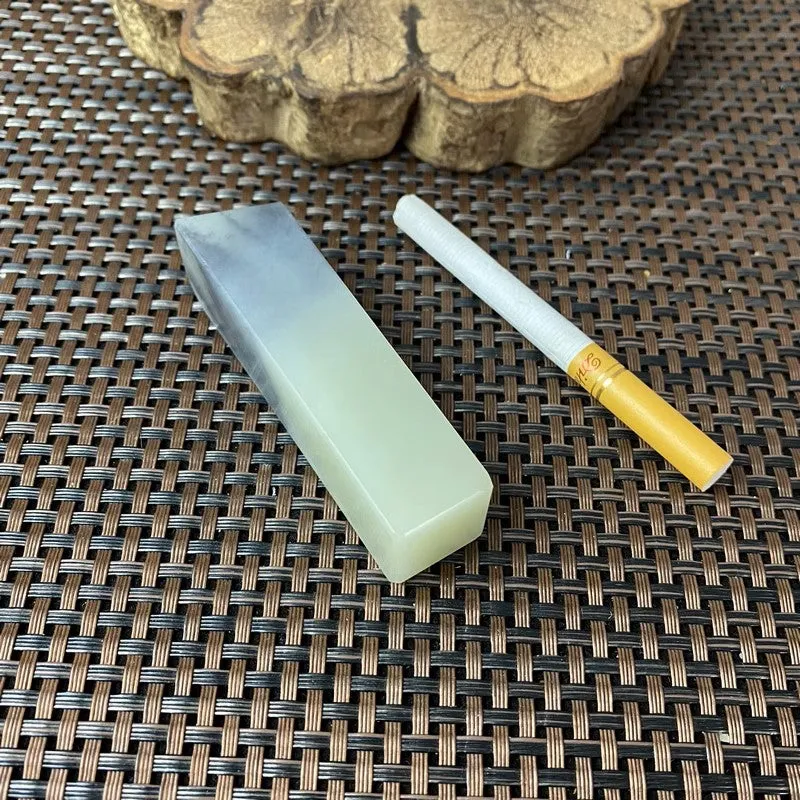 Natural Kunlun Jade Rough Nephrite Raw (82g,7.5X1.8X1.9cm)