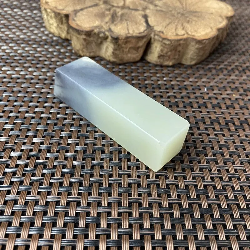 Natural Kunlun Jade Rough Nephrite Raw (82g,7.5X1.8X1.9cm)