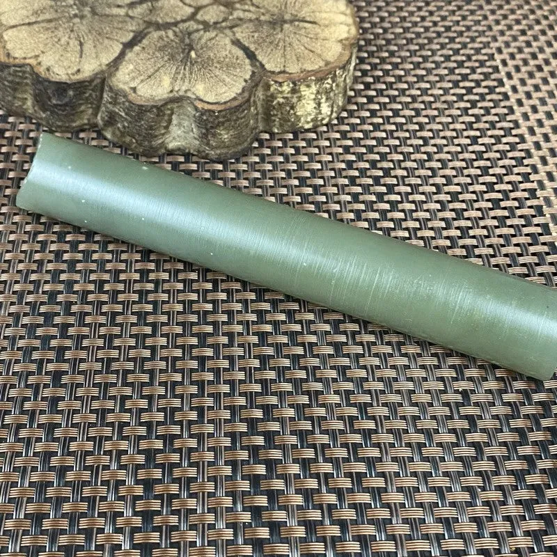 Natural Kunlun Jade Rough Nephrite Raw (85g,6.9X2.9X1.6cm)