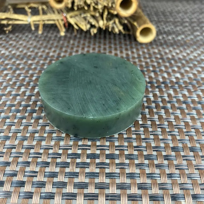 Natural Kunlun Jade Rough Nephrite Raw (87g,5.2X1.4cm)