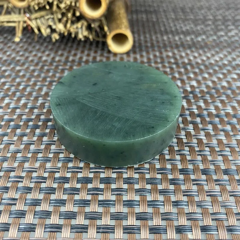 Natural Kunlun Jade Rough Nephrite Raw (87g,5.2X1.4cm)