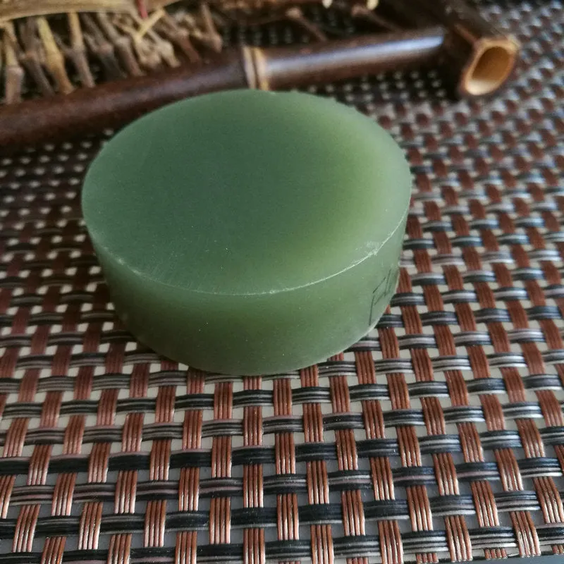 Natural Kunlun Jade Rough Nephrite Raw (95g, 4.8X1.8cm)
