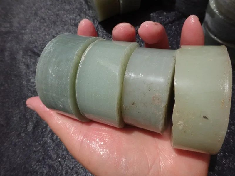 Natural Kunlun Jade Rough Nephrite Remains 25 pieces
