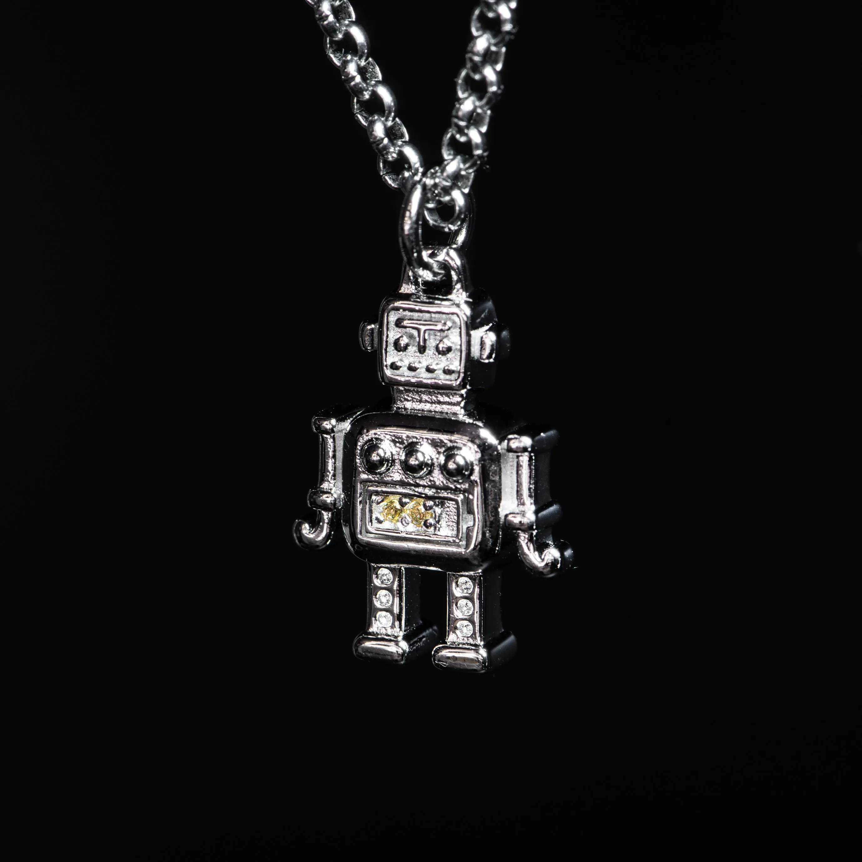 Robot Pendant - SOCIAL BATTERY