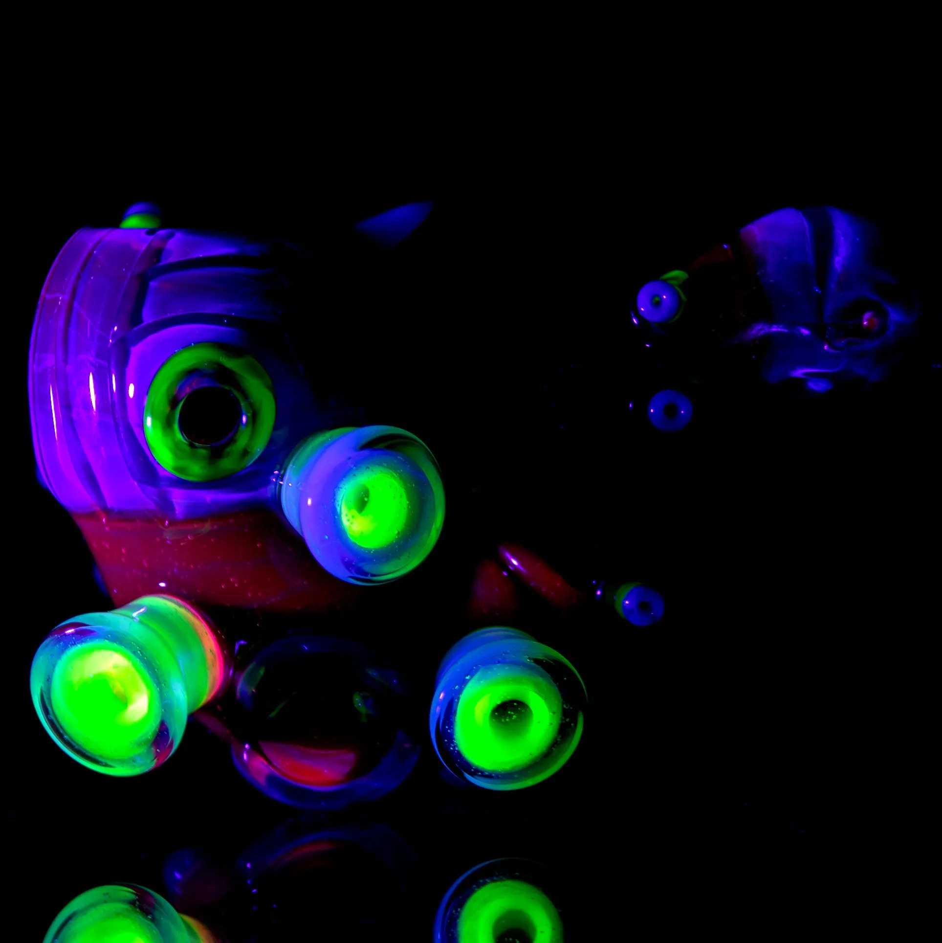 Salt - Creature Sherlock - UV Lucy/Eclipse & Royal Jelly