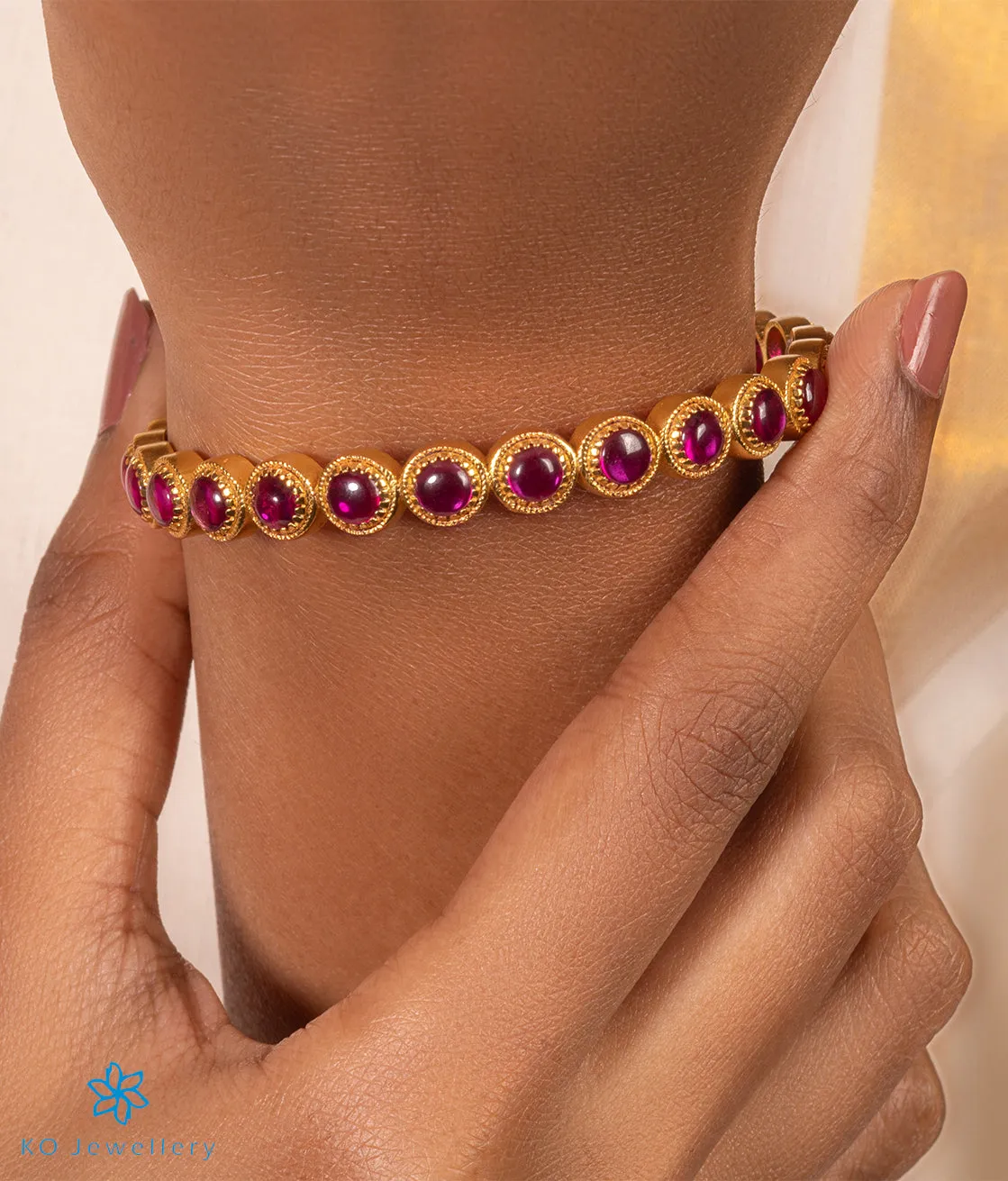 The Audra Silver Kemp Bangle (Red/Size 2.2)