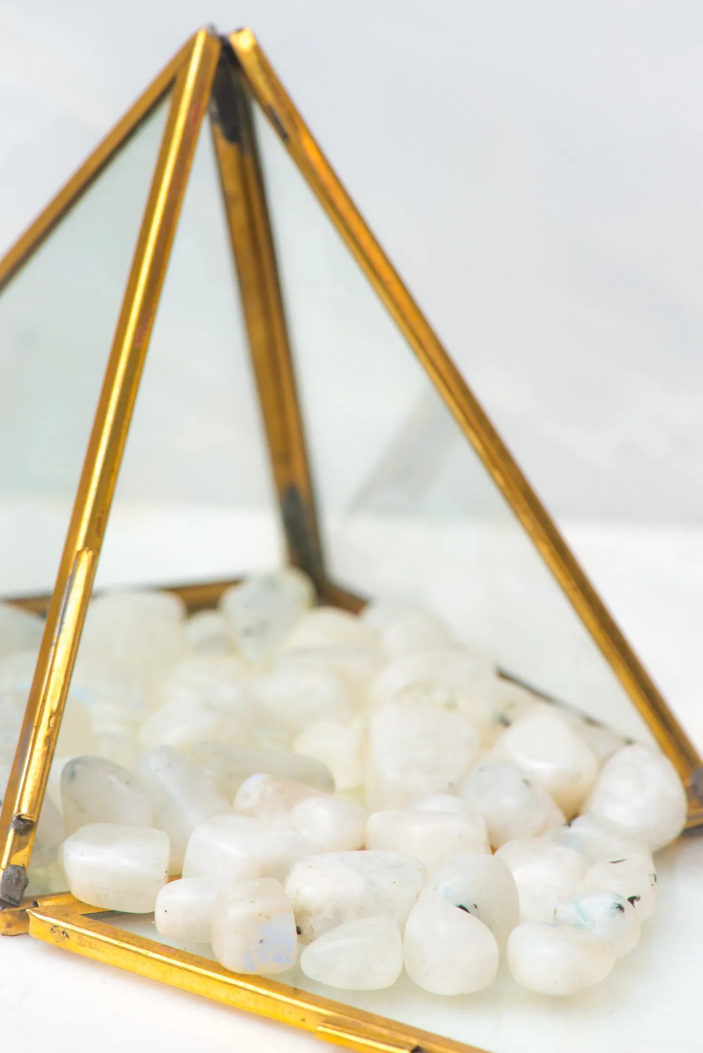Tumbled Rainbow Moonstone