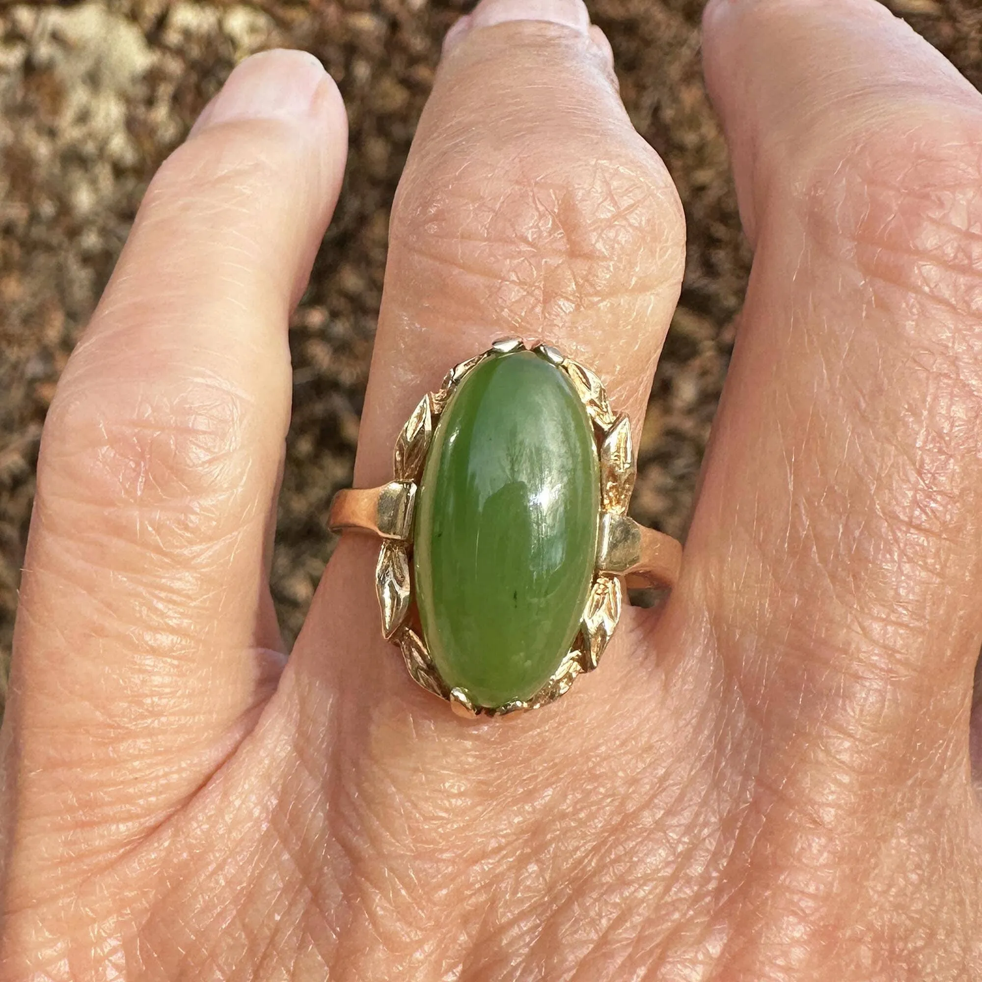 Vintage Gold Leaf Oval Natural Jade Cabochon Ring