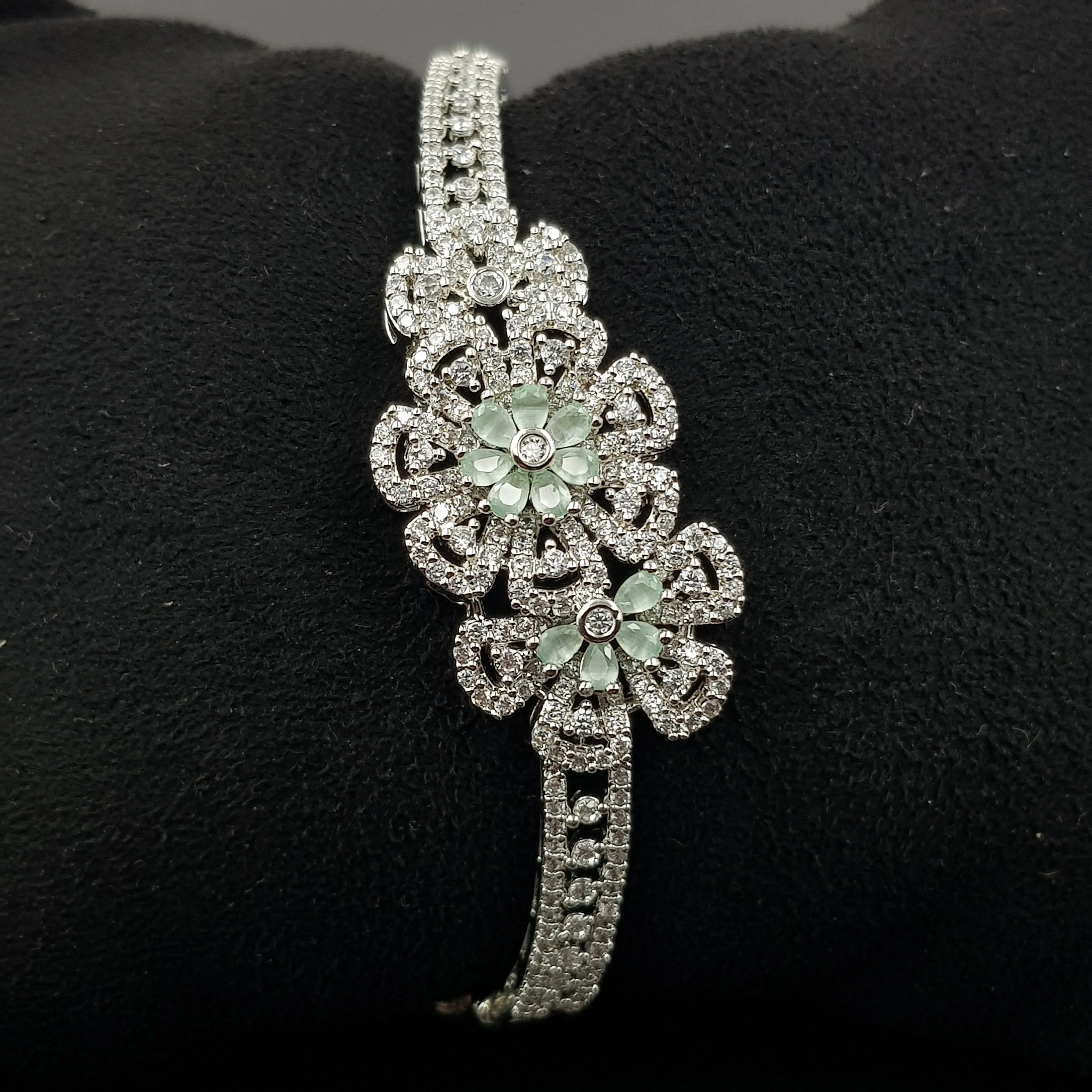 Zircon/AD Bracelet 11333-68