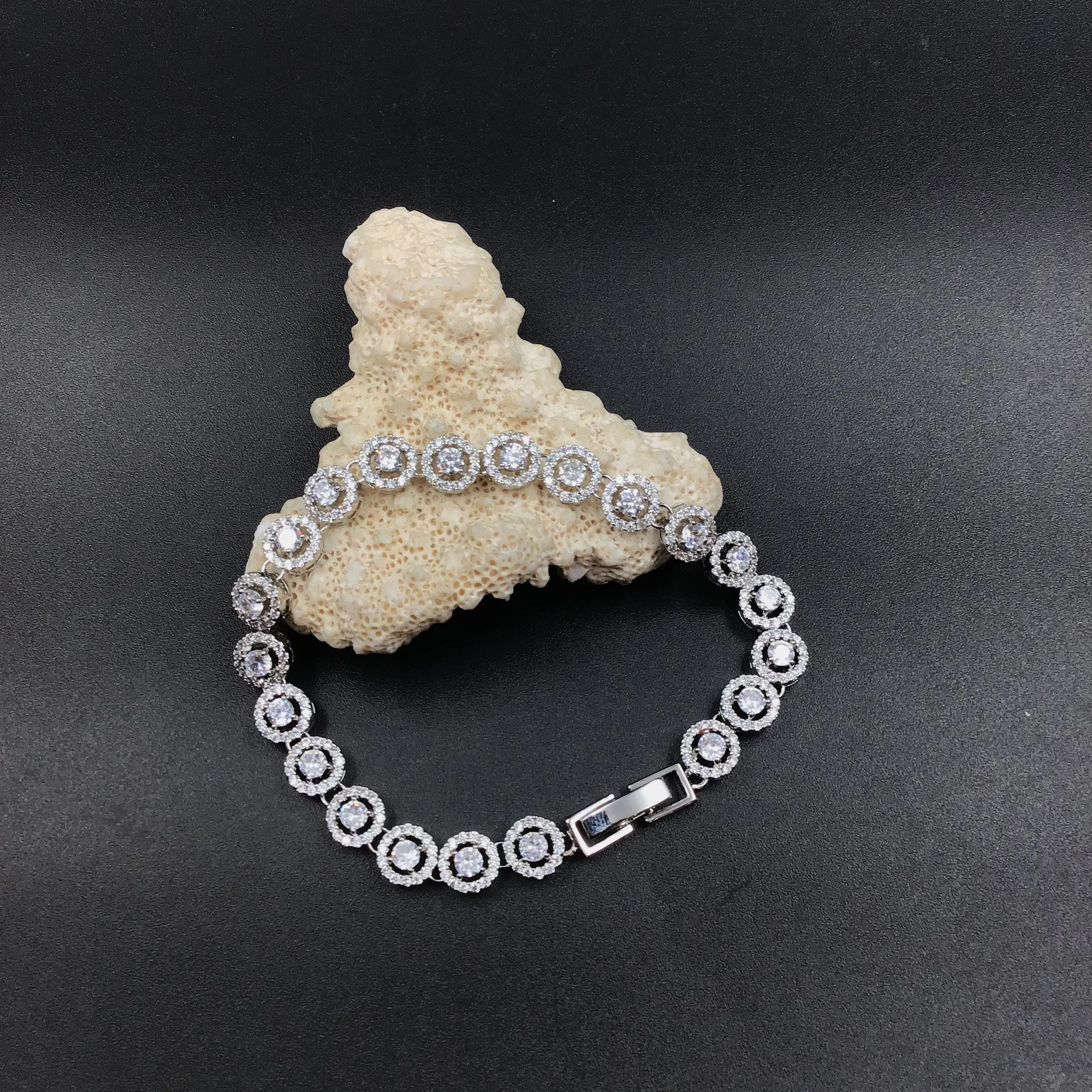 Zircon/AD Bracelet 5038-05