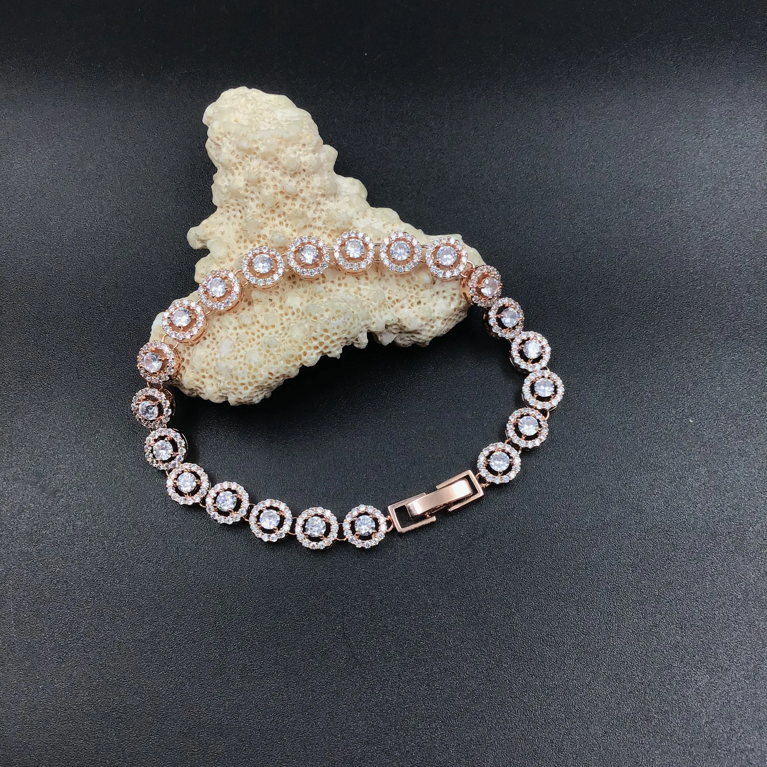 Zircon/AD Bracelet 5038-05
