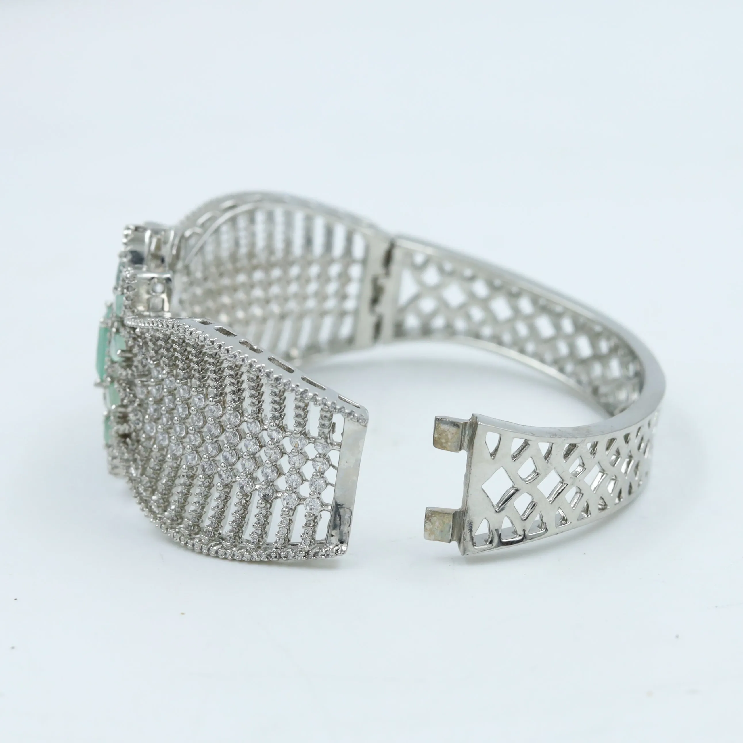 Zircon/AD Mint Green Bracelet 13212-0045